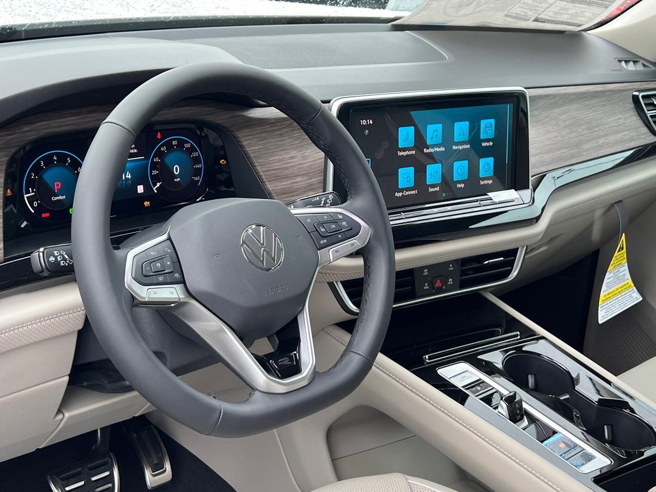 2026 Volkswagen Atlas 2.0T SEL Premium R-Line Hagerstown MD