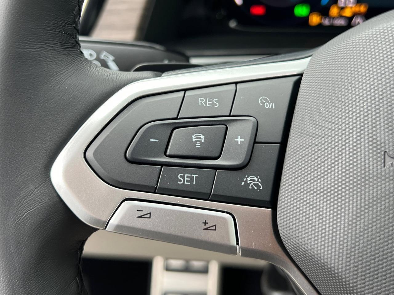 2026 Volkswagen Atlas 2.0T SEL Premium R-Line Hagerstown MD