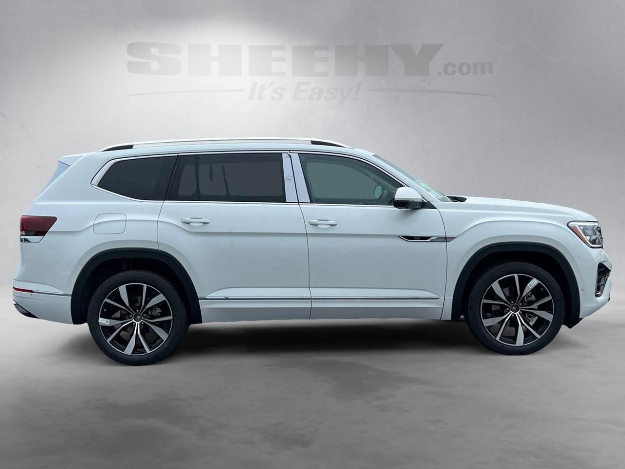 2026 Volkswagen Atlas 2.0T SEL Premium R-Line Hagerstown MD