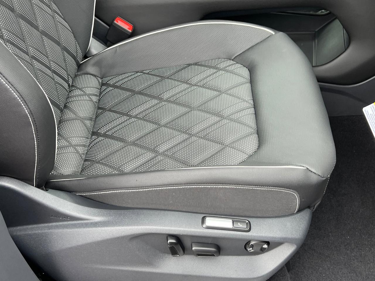 2026 Volkswagen Atlas 2.0T SEL Premium R-Line Hagerstown MD