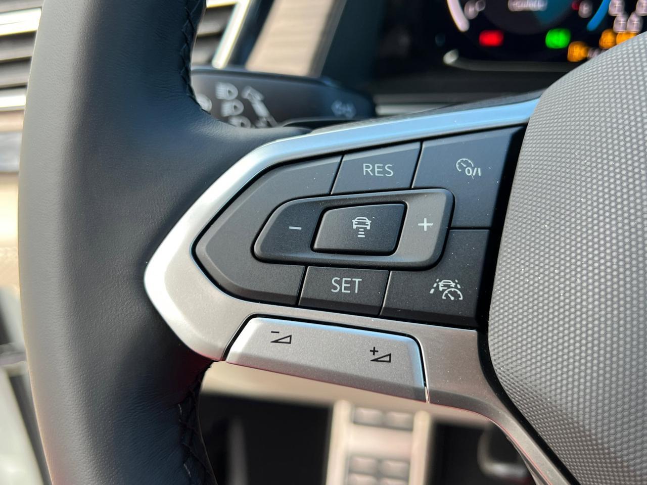 2026 Volkswagen Atlas 2.0T SEL Premium R-Line Hagerstown MD