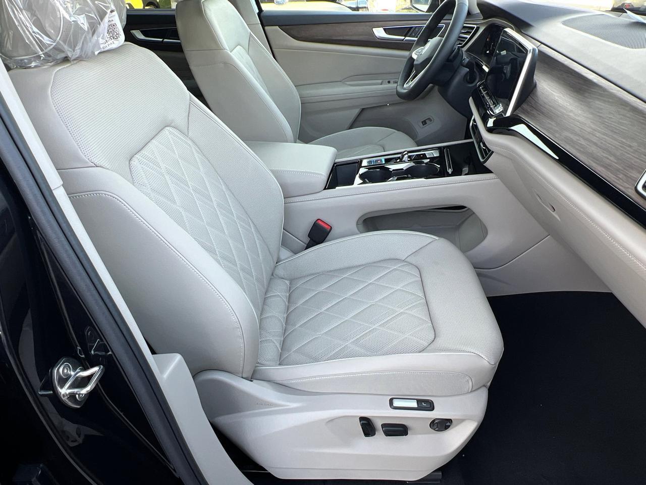 2026 Volkswagen Atlas 2.0T SEL Premium R-Line Hagerstown MD