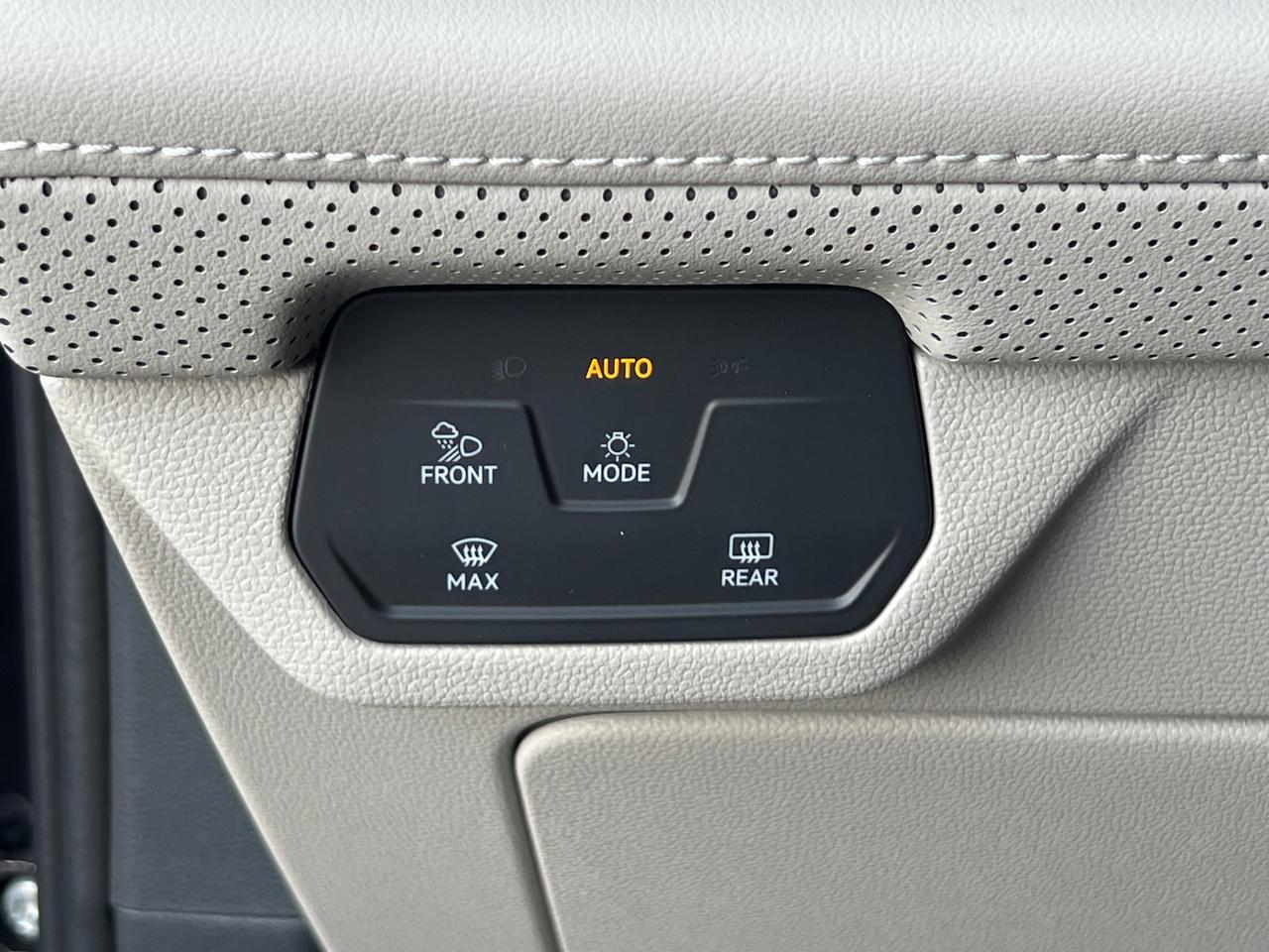 2026 Volkswagen Atlas 2.0T SEL Premium R-Line Hagerstown MD