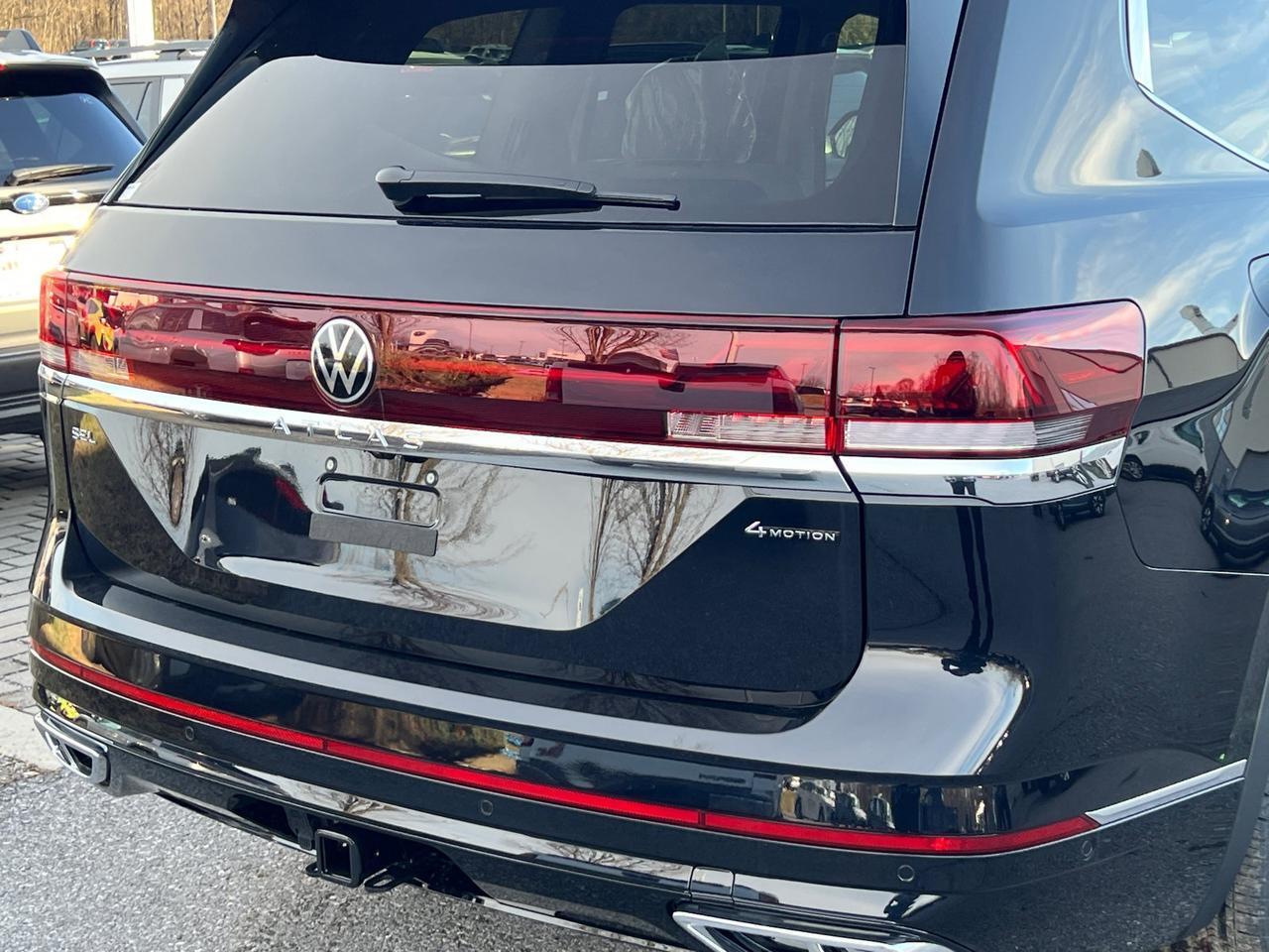 2026 Volkswagen Atlas 2.0T SEL Premium R-Line Hagerstown MD