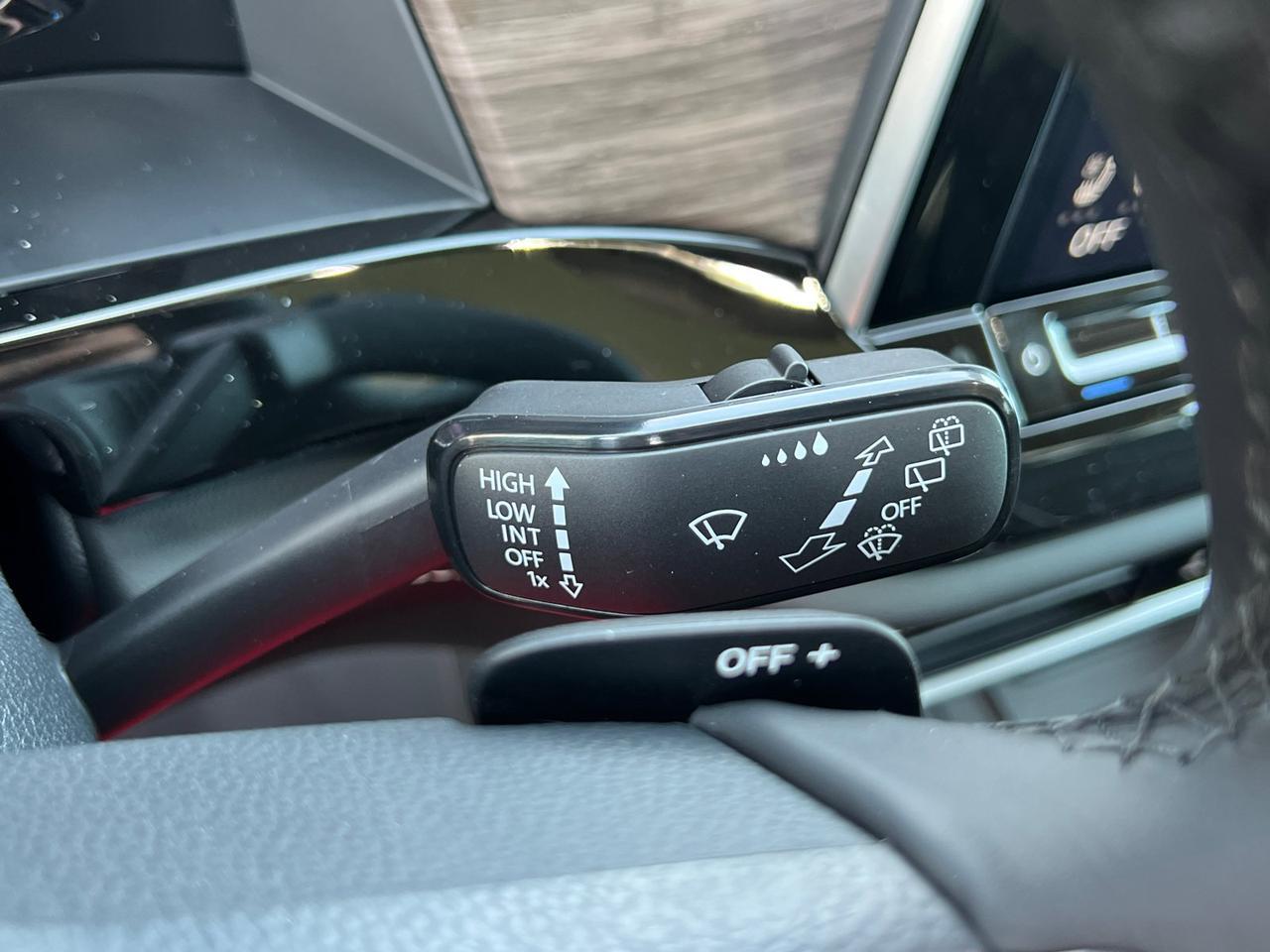 2026 Volkswagen Atlas 2.0T SEL Premium R-Line Hagerstown MD