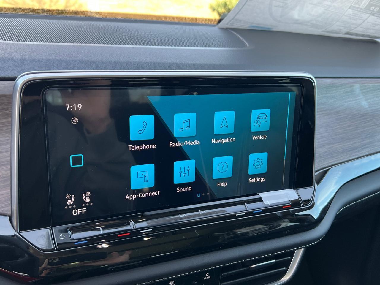 2026 Volkswagen Atlas 2.0T SEL Premium R-Line Hagerstown MD