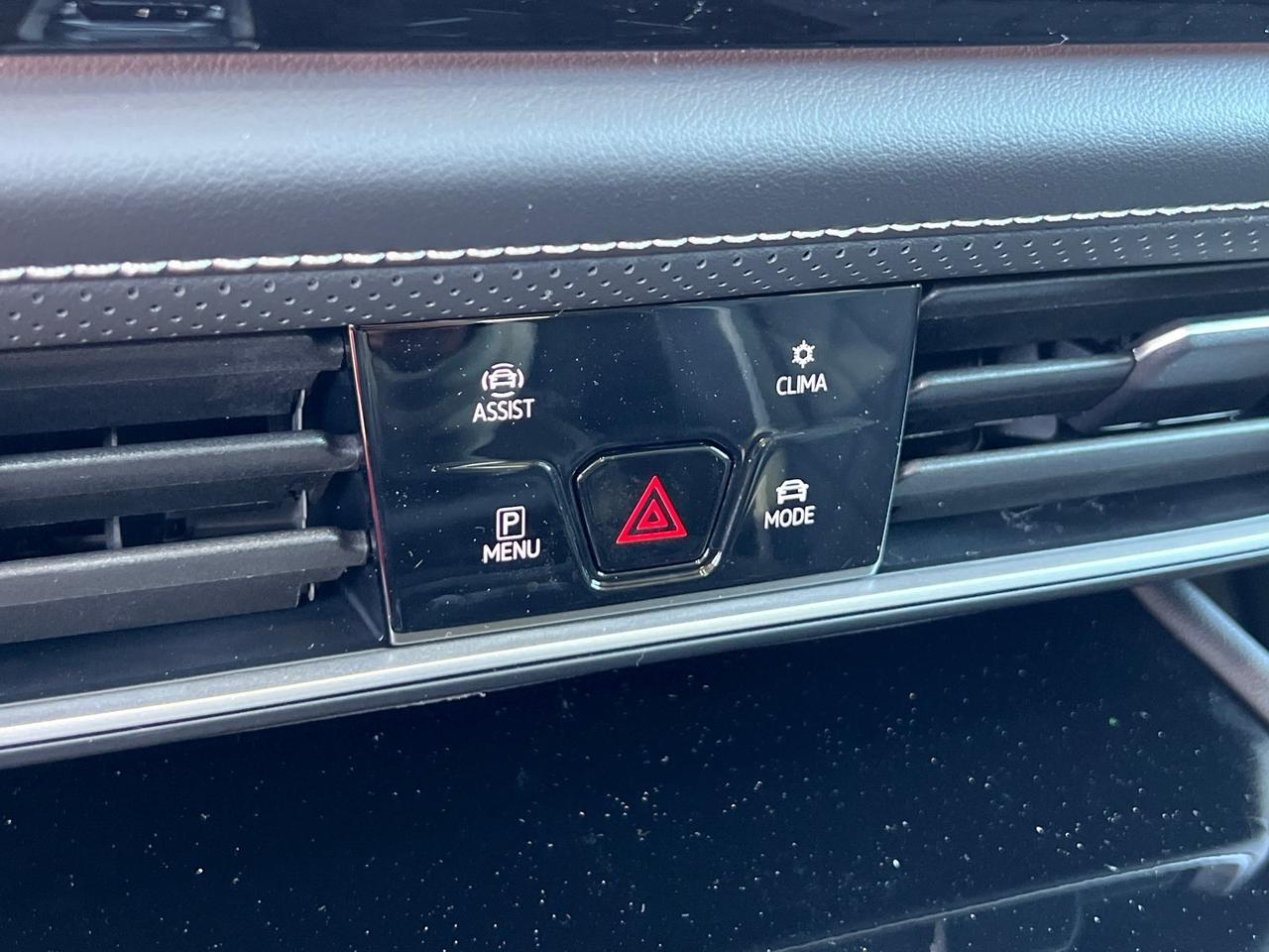 2026 Volkswagen Atlas 2.0T SEL Premium R-Line Hagerstown MD