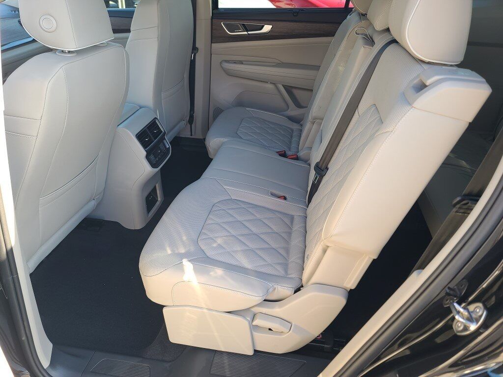 2026 Volkswagen Atlas 2.0T SEL Premium R-Line Springfield VA