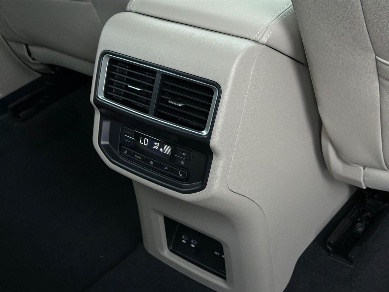 2026 Volkswagen Atlas 2.0T SEL Hagerstown MD
