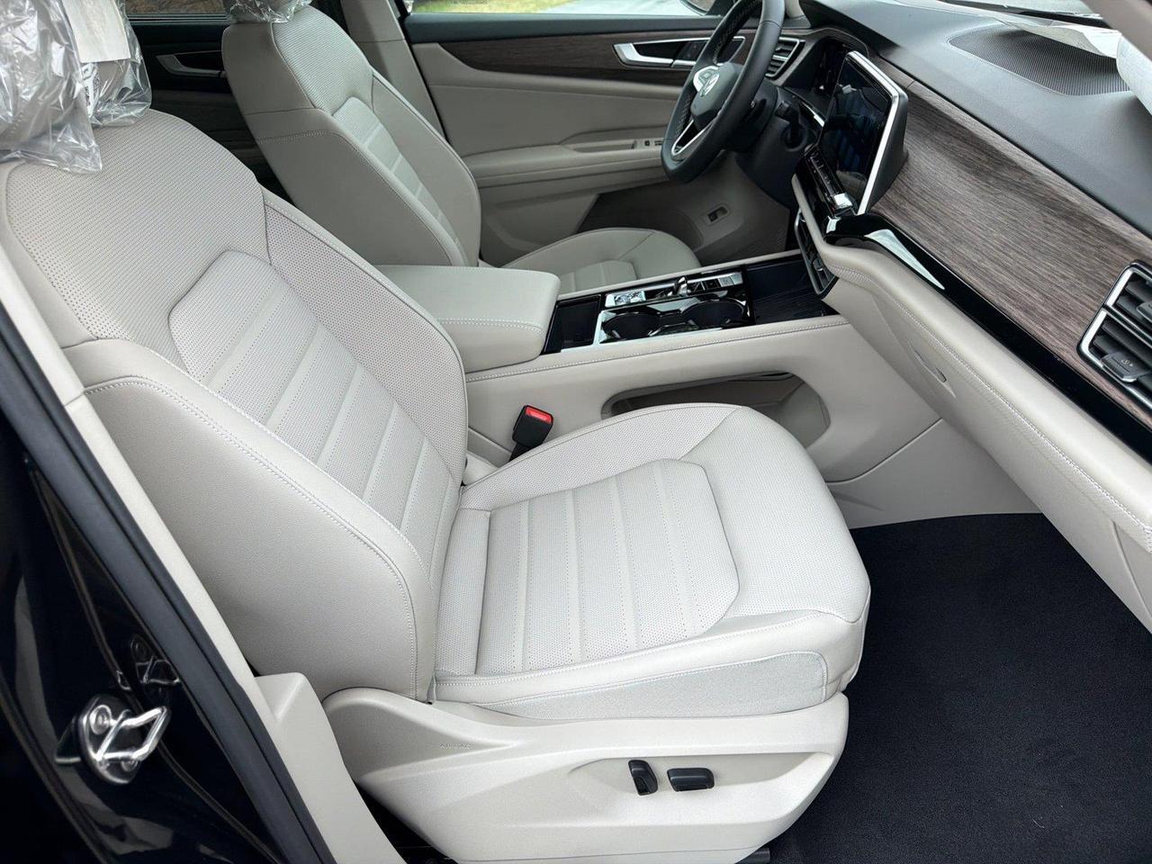 2026 Volkswagen Atlas 2.0T SEL Hagerstown MD