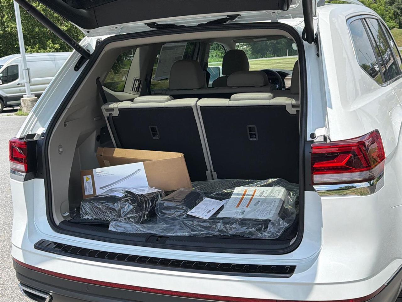 2026 Volkswagen Atlas 2.0T SEL Hagerstown MD