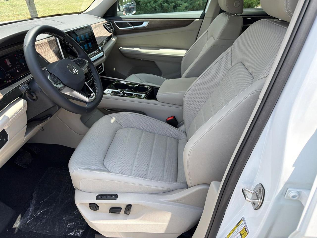 2026 Volkswagen Atlas 2.0T SEL Hagerstown MD