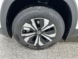 2026 Volkswagen Atlas Cross Sport 2.0T SE Oshkosh WI