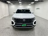 2026 Volkswagen Atlas Cross Sport 2.0T SE Oshkosh WI