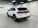 2026 Volkswagen Atlas Cross Sport 2.0T SE Oshkosh WI