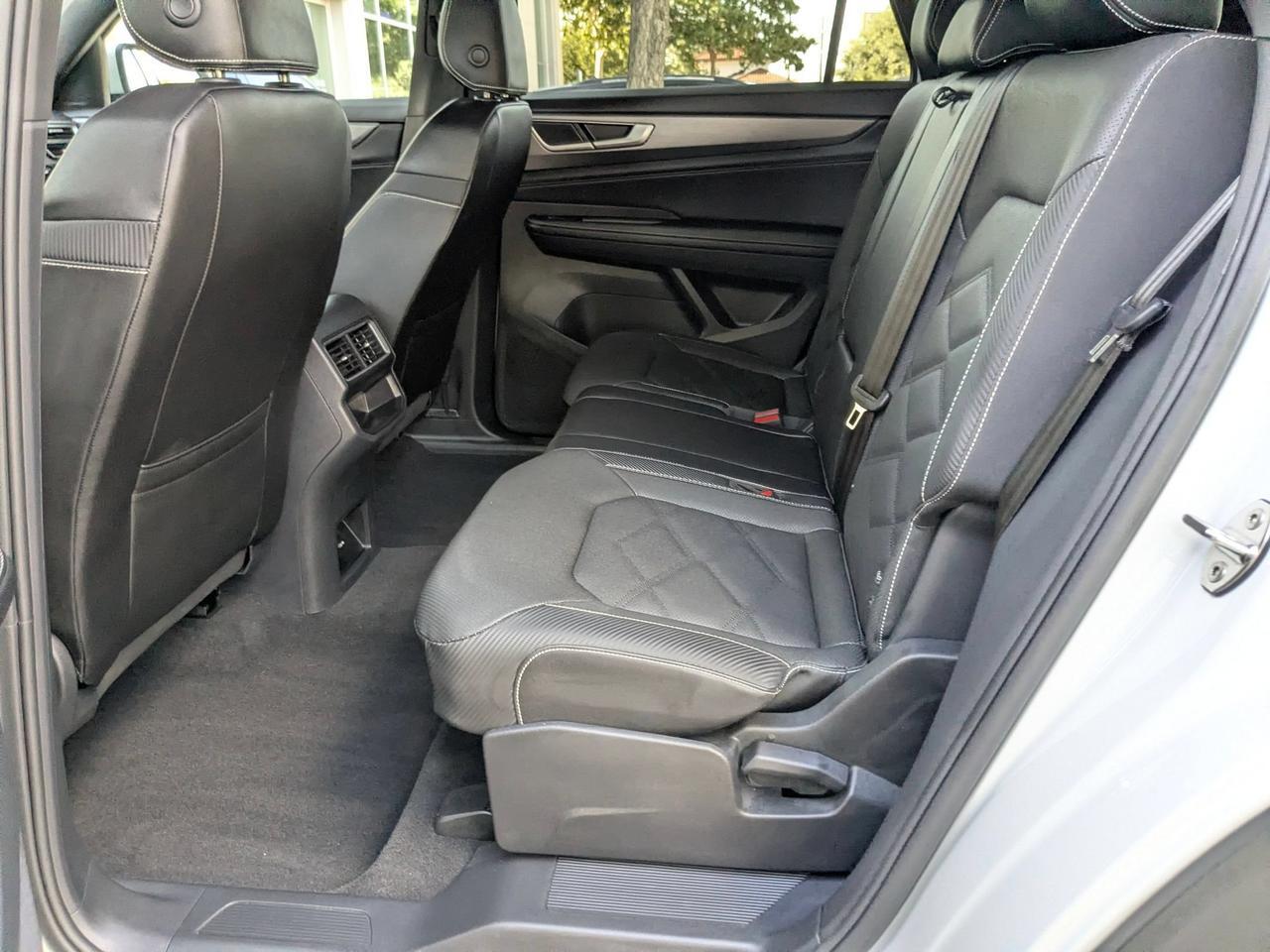 2026 Volkswagen Atlas Cross Sport 2.0T SE San Antonio TX