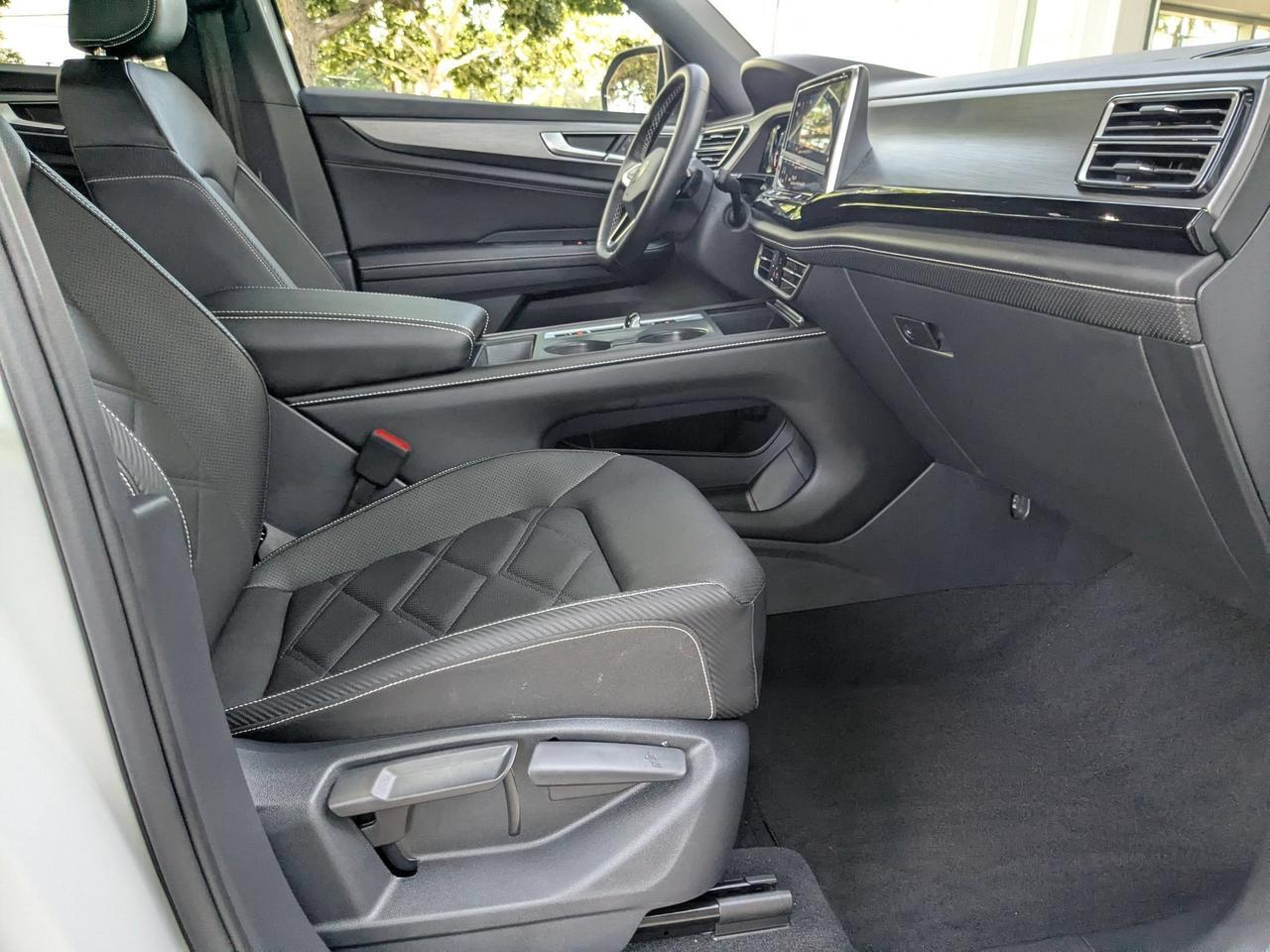 2026 Volkswagen Atlas Cross Sport 2.0T SE San Antonio TX