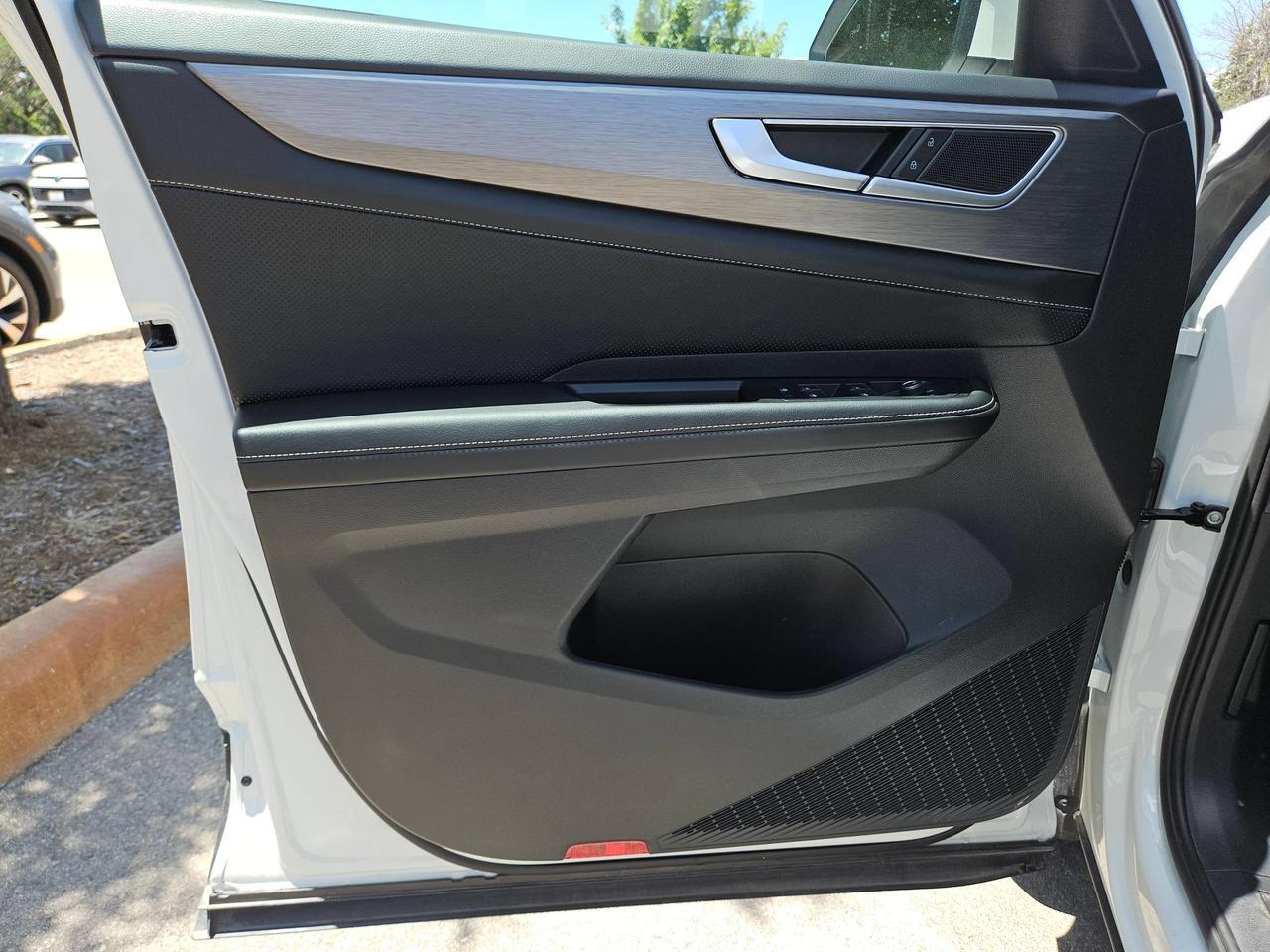 2026 Volkswagen Atlas Cross Sport 2.0T SE San Antonio TX