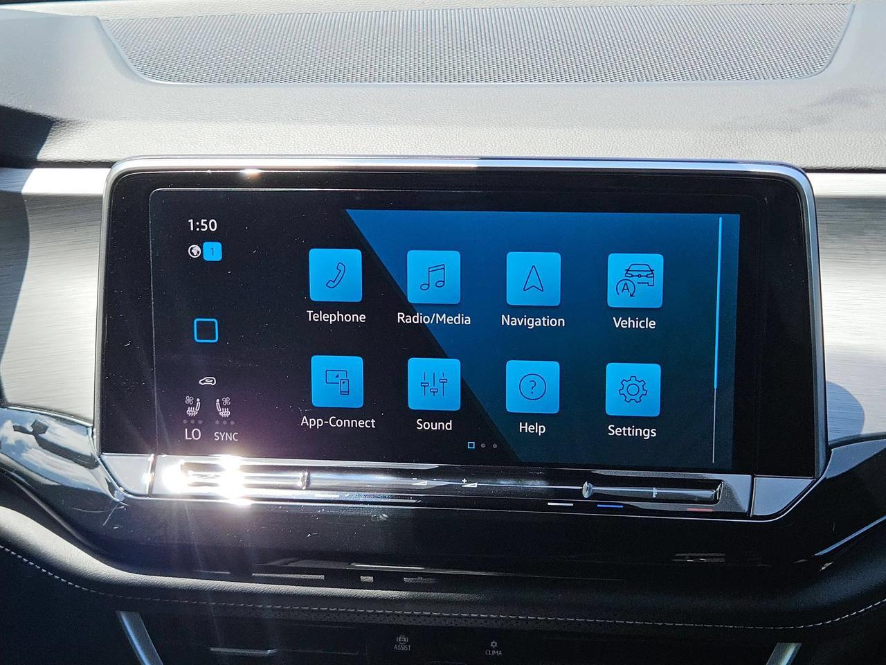 2026 Volkswagen Atlas Cross Sport 2.0T SE San Antonio TX