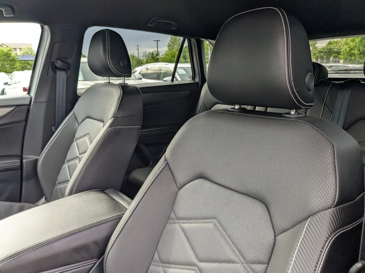 2026 Volkswagen Atlas Cross Sport 2.0T SE San Antonio TX