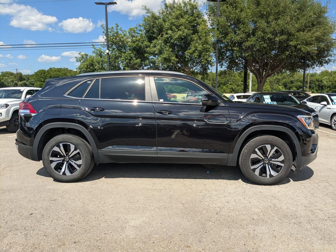 2026 Volkswagen Atlas Cross Sport 2.0T SE San Antonio TX