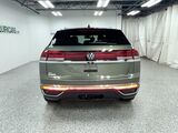 2026 Volkswagen Atlas Cross Sport 2.0T SE w/Technology Oshkosh WI