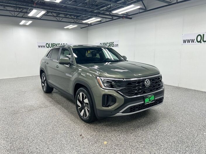 2026 Volkswagen Atlas Cross Sport 2.0T SE w/Technology Oshkosh WI