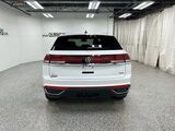 2026 Volkswagen Atlas Cross Sport 2.0T SE w/Technology Oshkosh WI