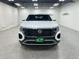 2026 Volkswagen Atlas Cross Sport 2.0T SE w/Technology Oshkosh WI