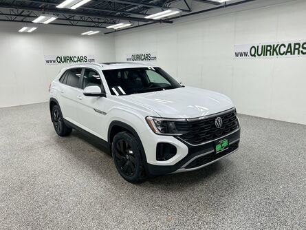 Volkswagen Atlas Cross Sport 2.0T SE w/Technology 2026