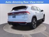 2026 Volkswagen Atlas Cross Sport 2.0T SE w/Technology Oshkosh WI