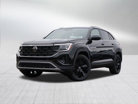 Volkswagen Atlas Cross Sport 2.0T SE w/Technology 2026