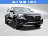 2026 Volkswagen Atlas Cross Sport 2.0T SE w/Technology Oshkosh WI