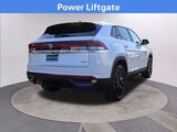 2026 Volkswagen Atlas Cross Sport 2.0T SE w/Technology Oshkosh WI