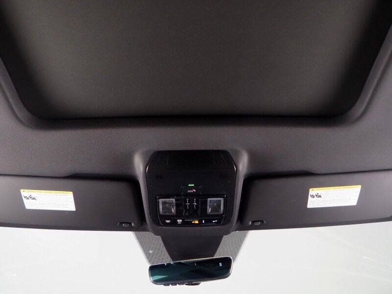 2026 Volkswagen Atlas Cross Sport 2.0T SE w/Technology *PANORAMA MOONROOF, ADAPTIVE CRUISE, SAFETY ALERTS, BACKUP-CAMERA, COLOR TOUCHSCREEN, CLIMATE SEATS, HEATED STEERING, POWER LIFTGATE, REMOTE START, WIRELESS CHARGING, ANDROID & APPLE Round Rock TX