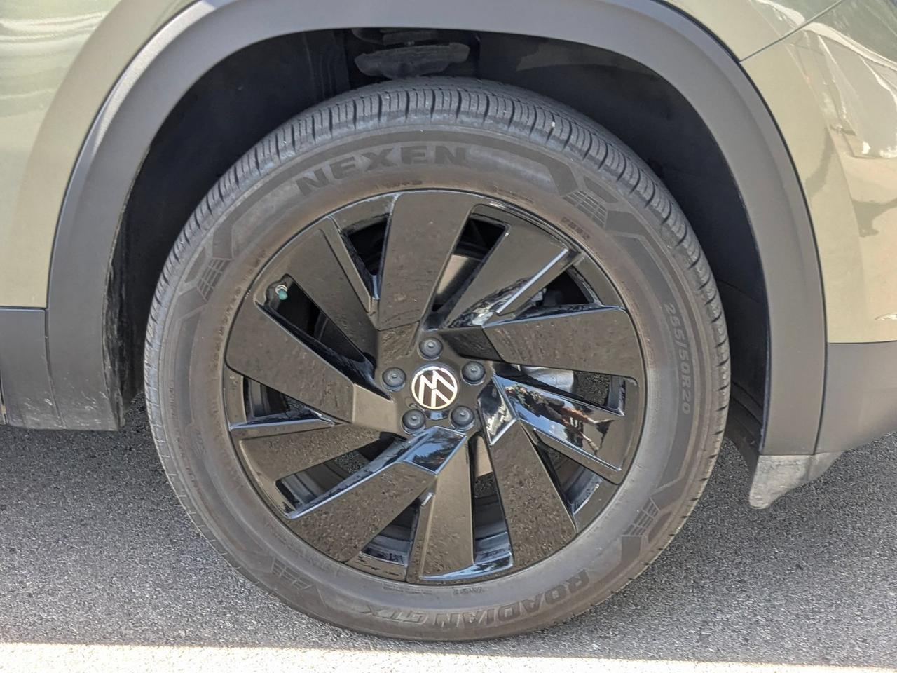 2026 Volkswagen Atlas Cross Sport 2.0T SE w/Technology San Antonio TX