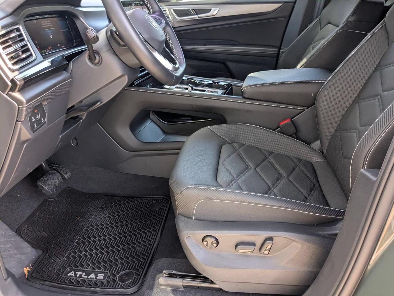 2026 Volkswagen Atlas Cross Sport 2.0T SE w/Technology San Antonio TX