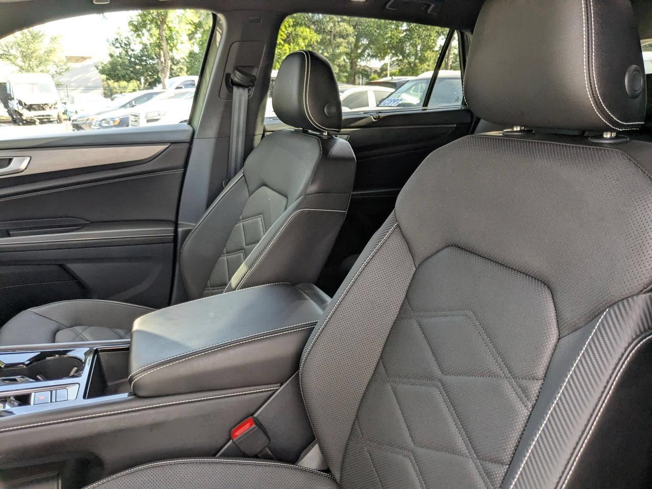 2026 Volkswagen Atlas Cross Sport 2.0T SE w/Technology San Antonio TX
