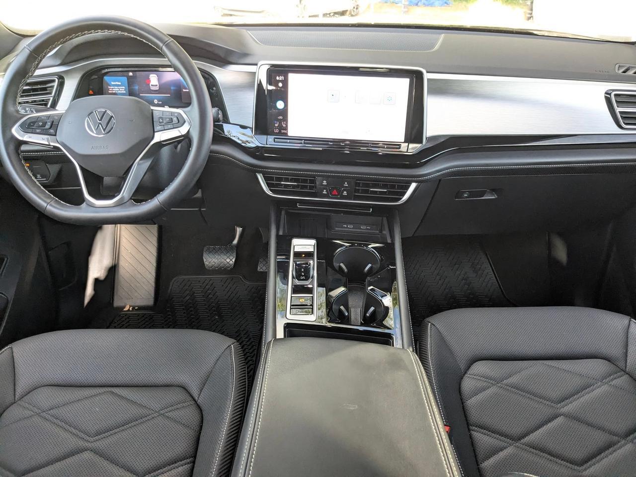 2026 Volkswagen Atlas Cross Sport 2.0T SE w/Technology San Antonio TX