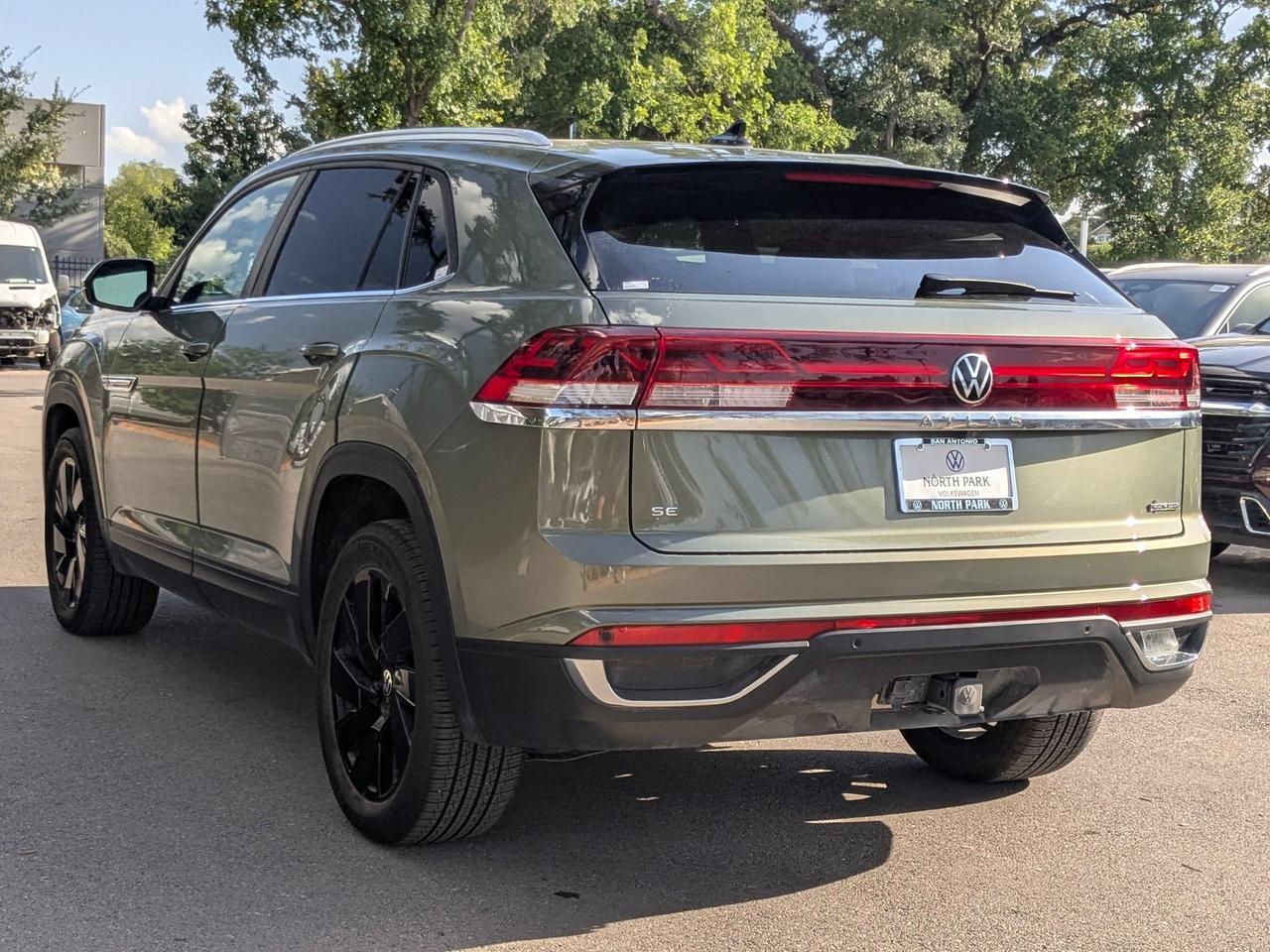 2026 Volkswagen Atlas Cross Sport 2.0T SE w/Technology San Antonio TX