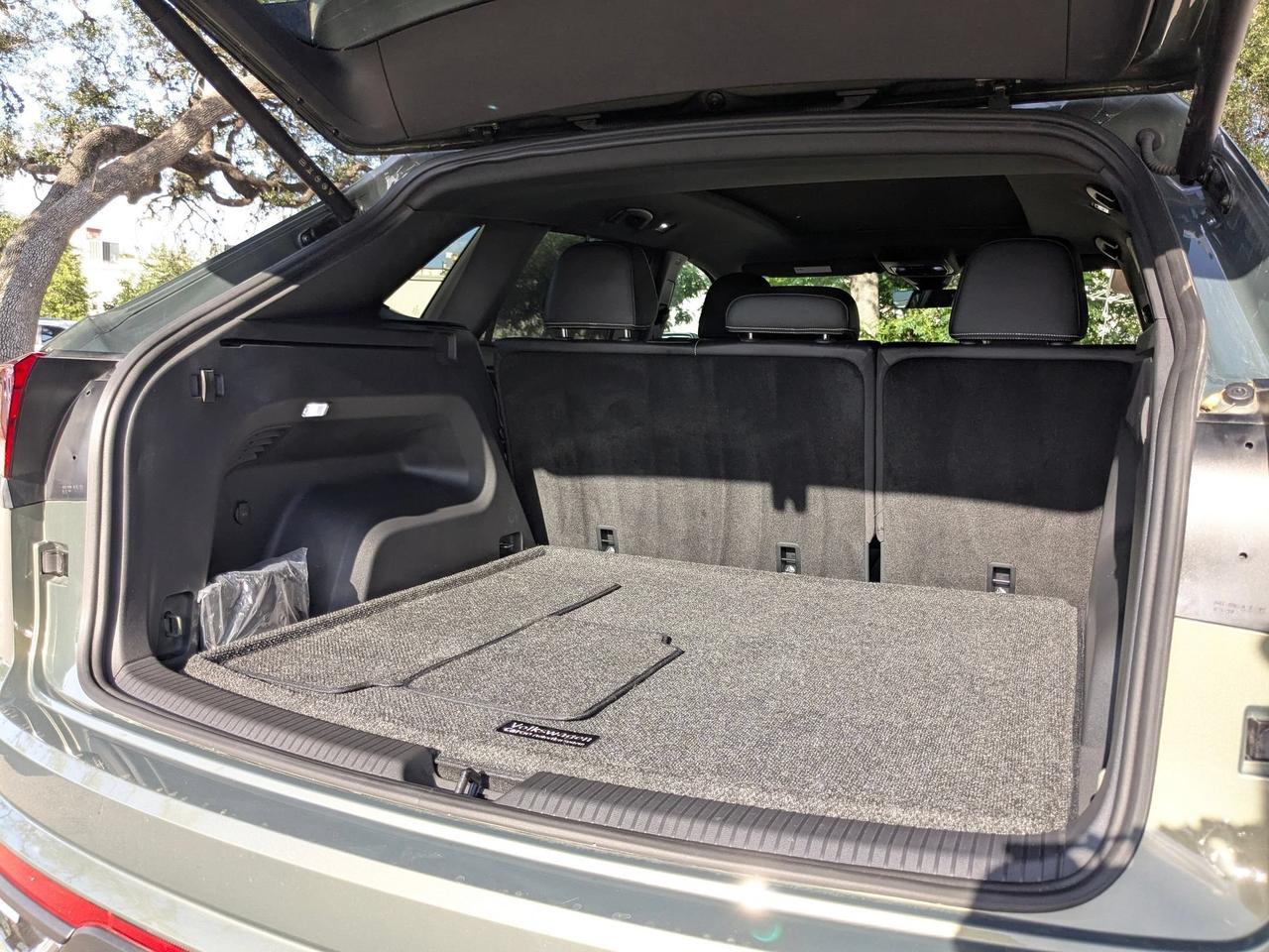 2026 Volkswagen Atlas Cross Sport 2.0T SE w/Technology San Antonio TX