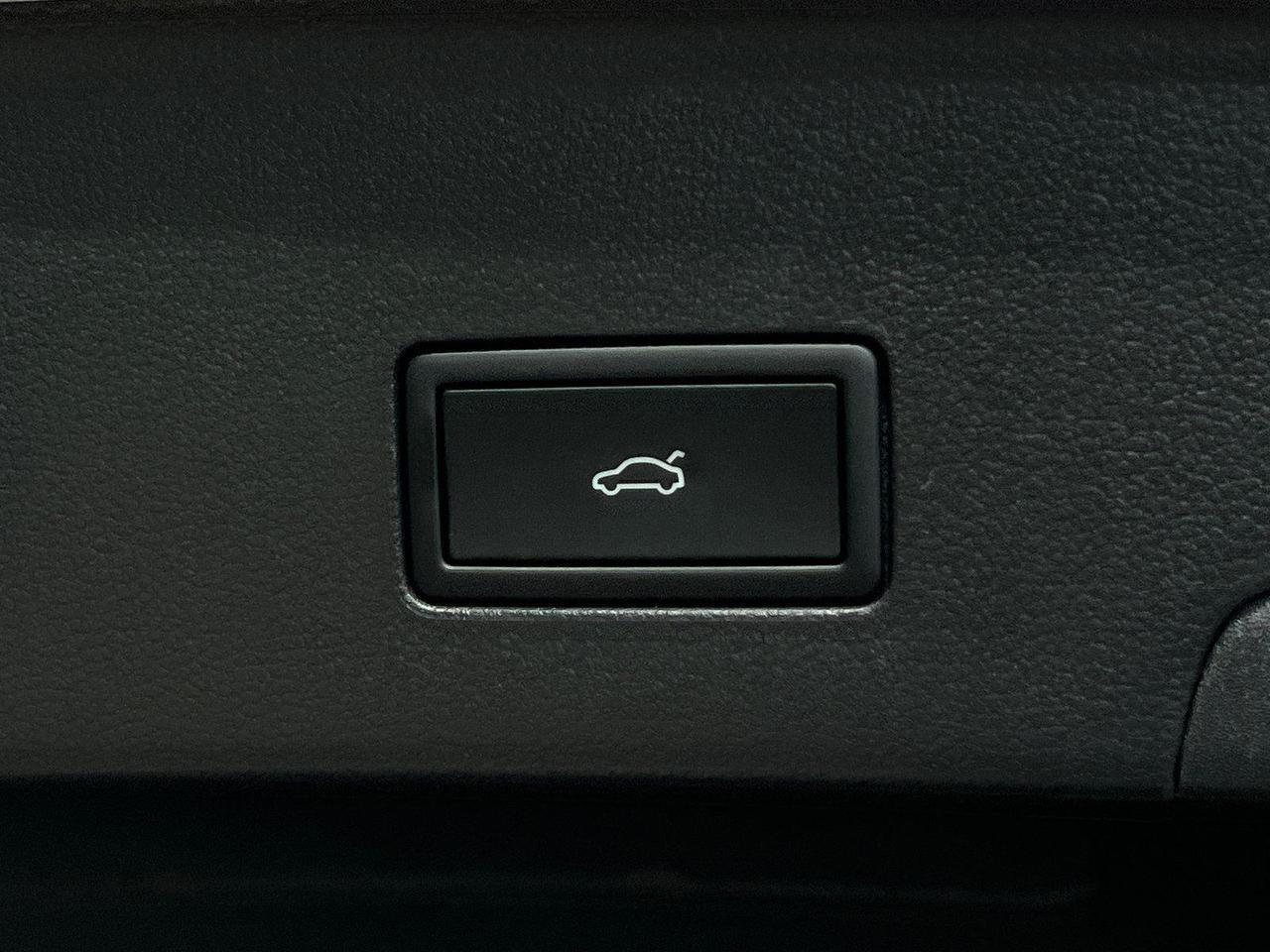 2026 Volkswagen Atlas Cross Sport 2.0T SE w/Technology Hagerstown MD