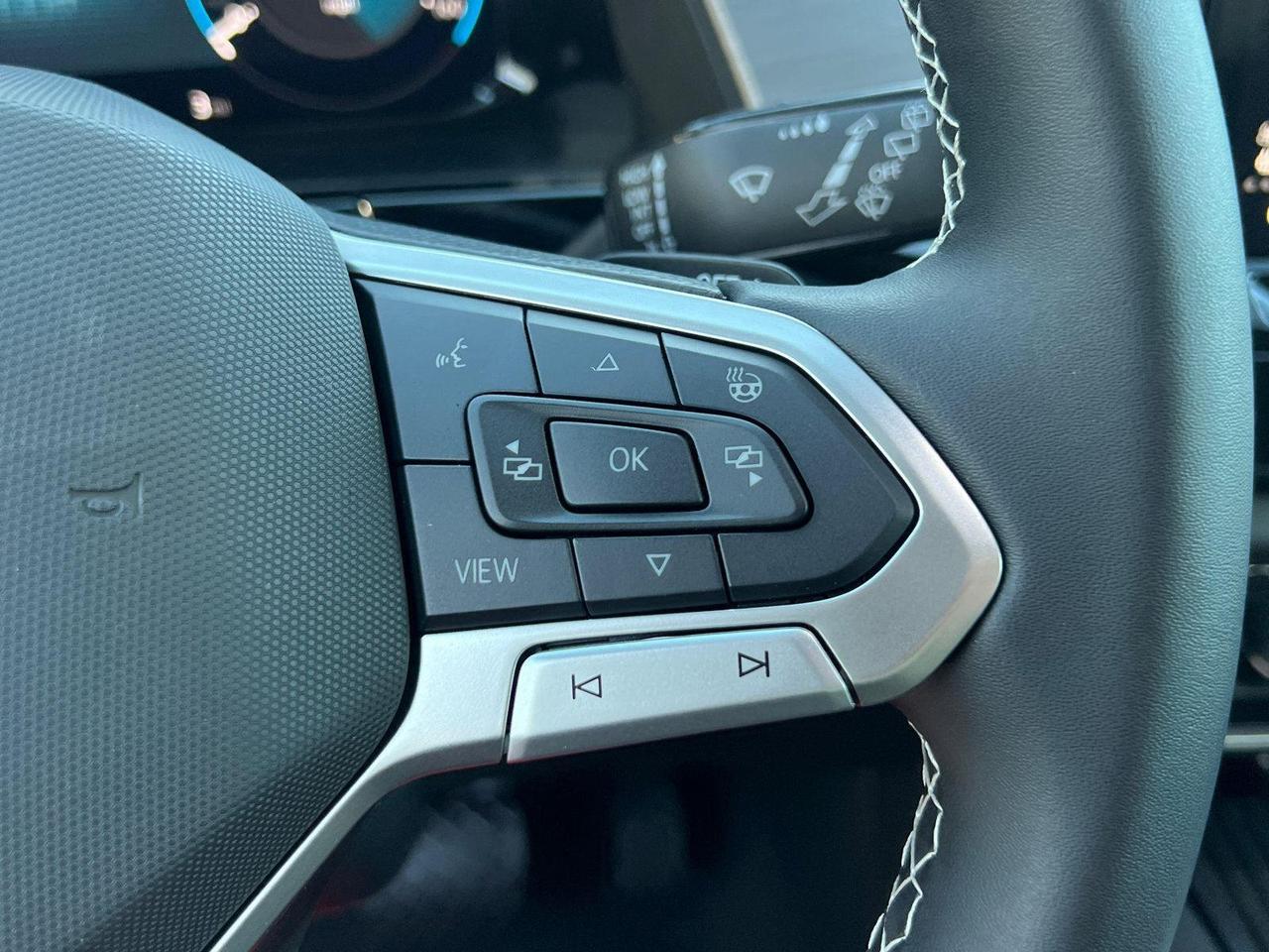 2026 Volkswagen Atlas Cross Sport 2.0T SE w/Technology Hagerstown MD