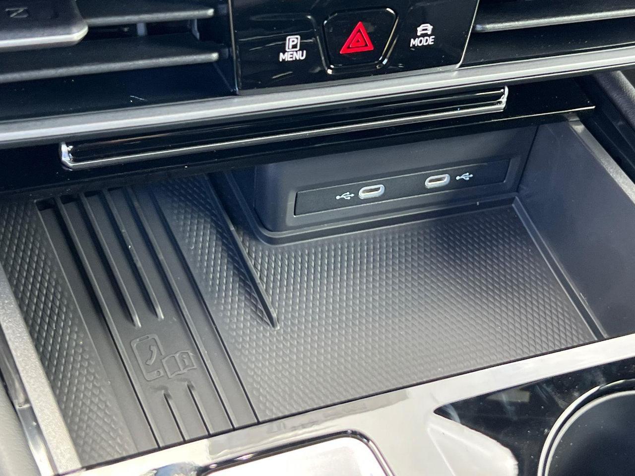 2026 Volkswagen Atlas Cross Sport 2.0T SE w/Technology Hagerstown MD