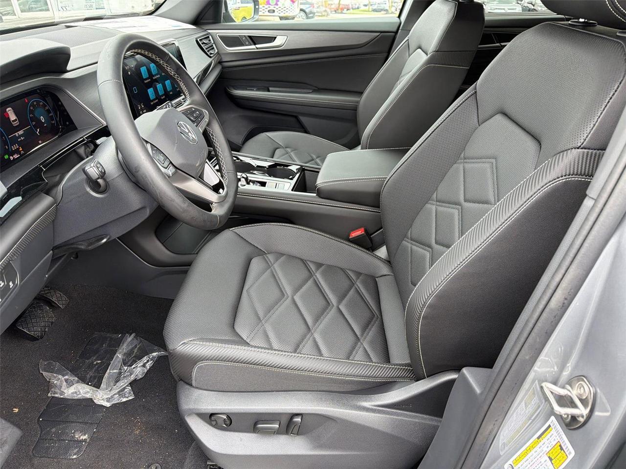 2026 Volkswagen Atlas Cross Sport 2.0T SE w/Technology Hagerstown MD