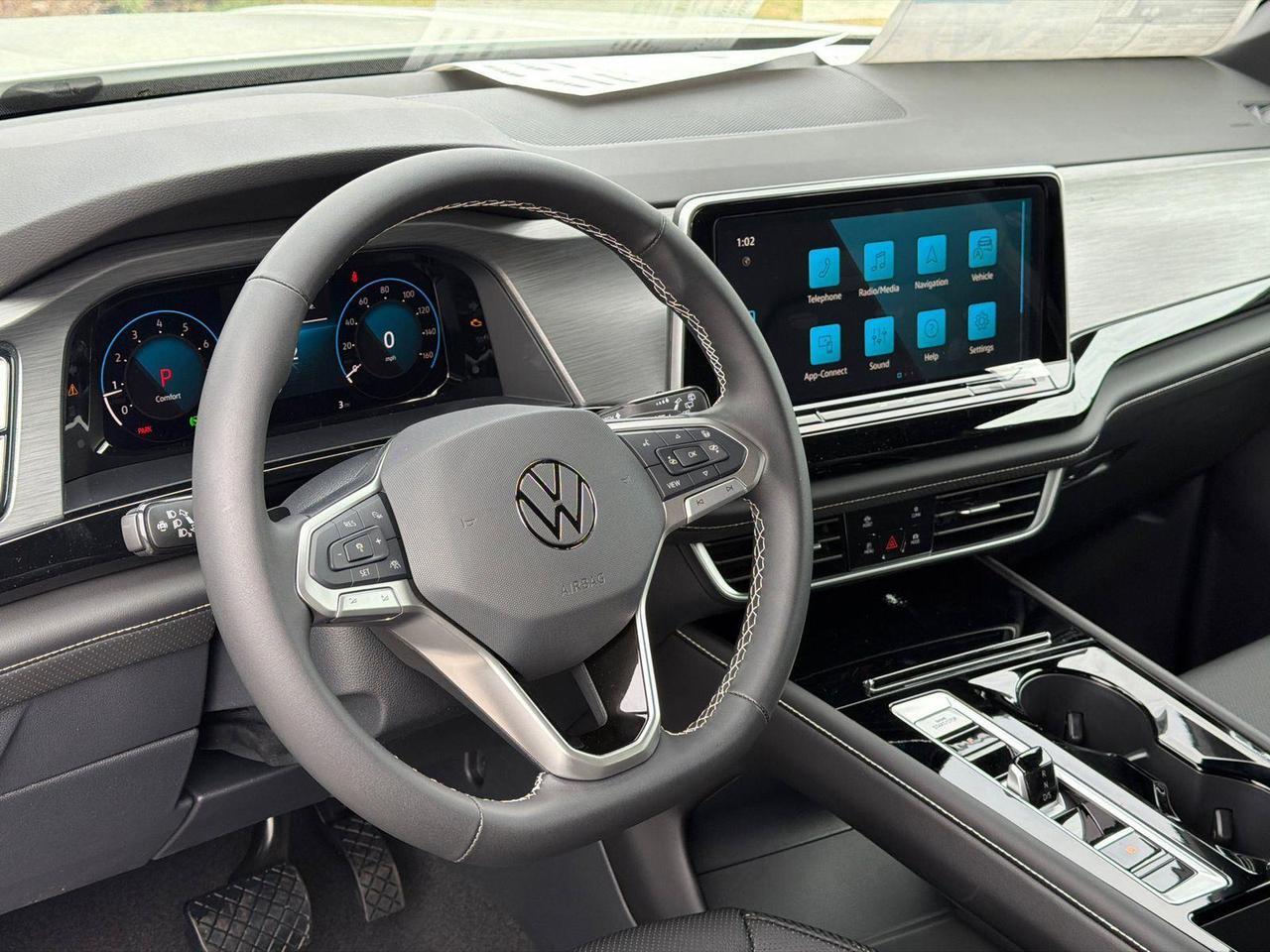 2026 Volkswagen Atlas Cross Sport 2.0T SE w/Technology Hagerstown MD