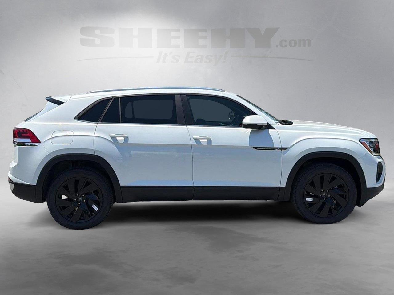 2026 Volkswagen Atlas Cross Sport 2.0T SE w/Technology Hagerstown MD