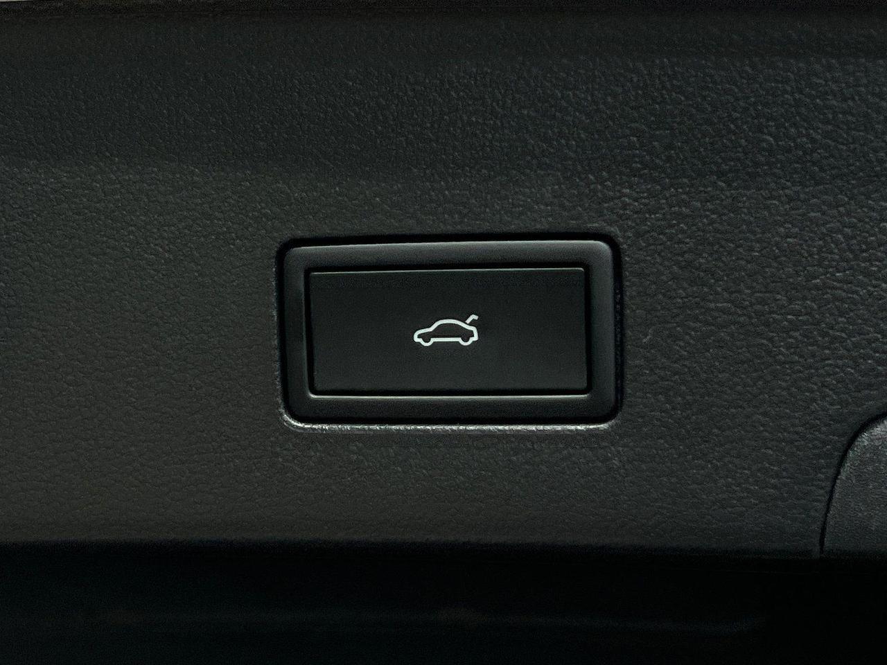 2026 Volkswagen Atlas Cross Sport 2.0T SE w/Technology Hagerstown MD