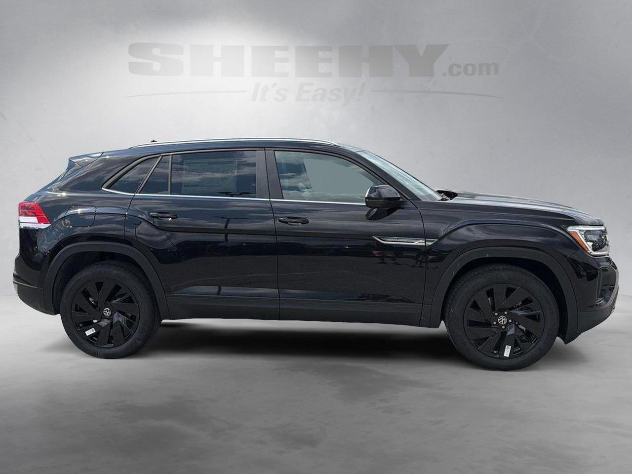 2026 Volkswagen Atlas Cross Sport 2.0T SE w/Technology Hagerstown MD