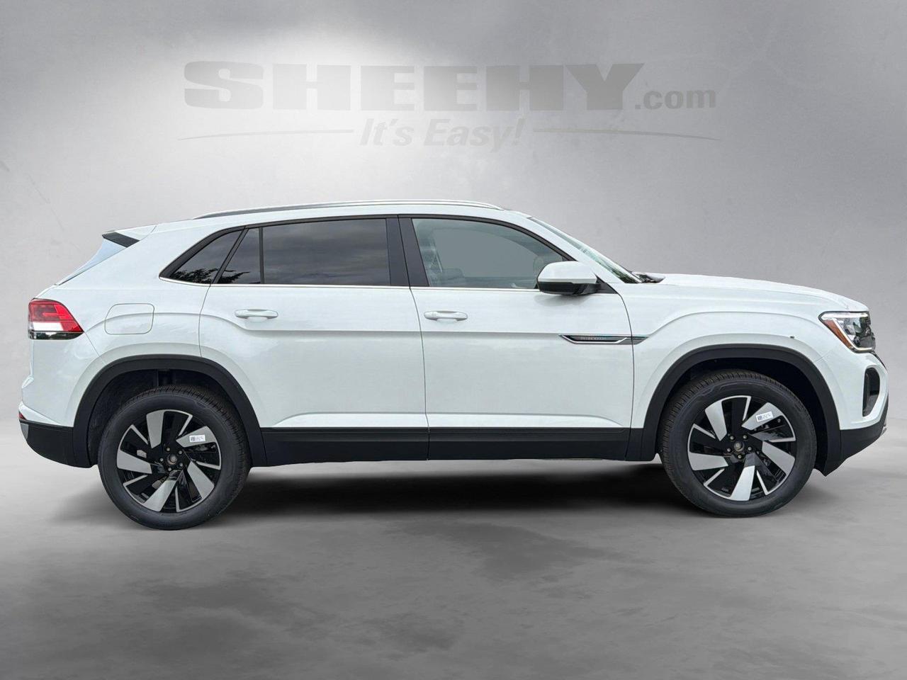 2026 Volkswagen Atlas Cross Sport 2.0T SE w/Technology Hagerstown MD